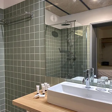 בית הארחה Barrio Rey 4*