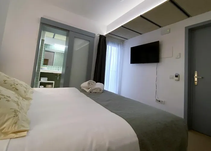 Guest house Barrio Rey 4*